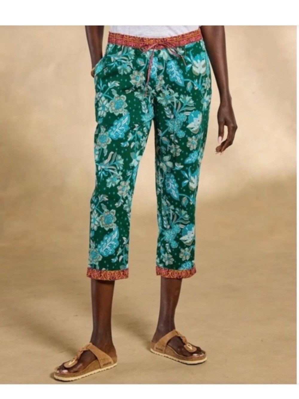 SUNDANCE FLORAL LIGHTWEIGHT CROPPED PANT